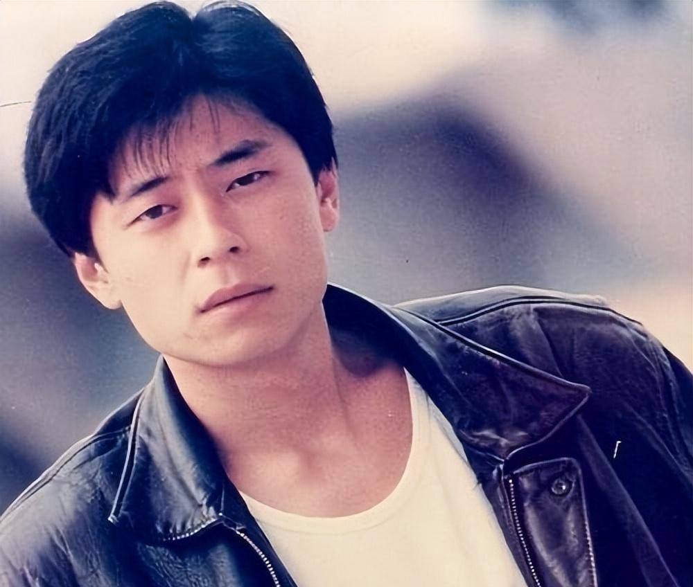 明星|曾经红极一时,如今落魄!这7位过气明星现状:卖睡衣、哭穷