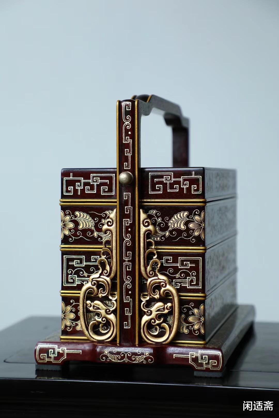 |隽雅敦秀，万寿无疆，描金提梁盒