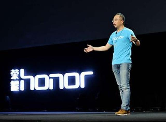 华为荣耀|苹果第一，荣耀第二，大家不得不佩服任正非的远见