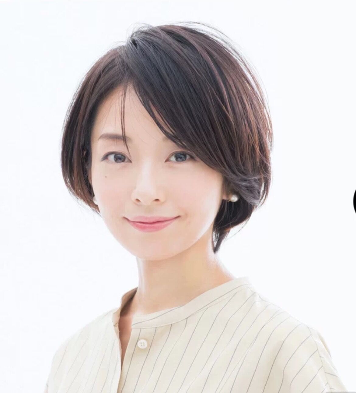 健脾祛湿 50岁后留披肩发就是“装嫩”？奶奶辈留的发型，究竟取决于什么