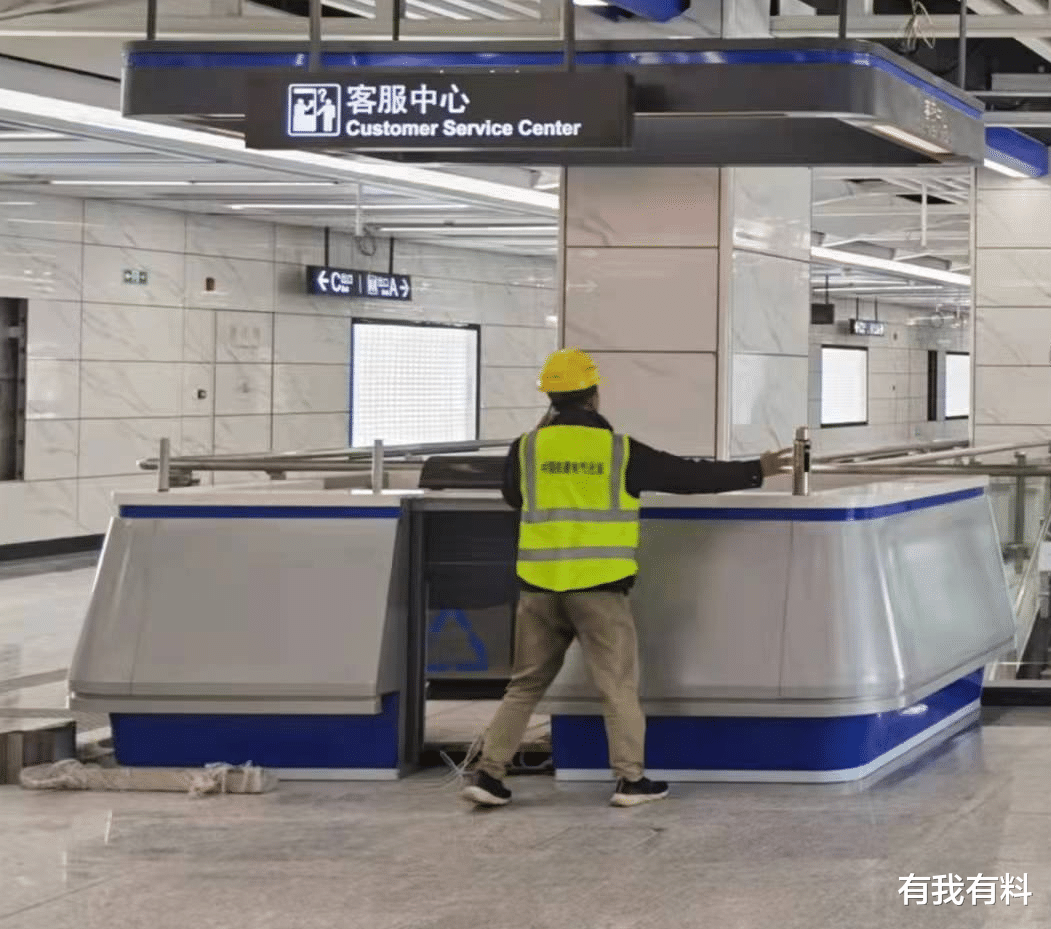 网友爆料：佛山地铁3号线站点内部装修在赶工，年底通车