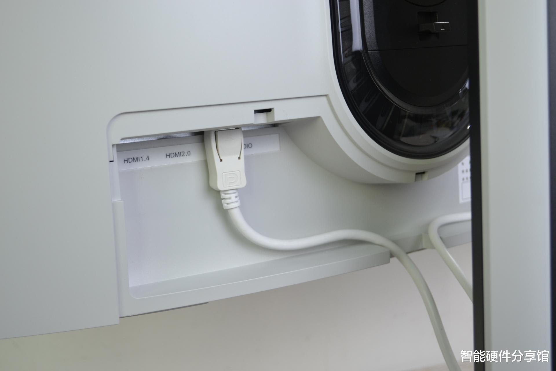 淄博|两千元电竞屏如何选？1000R曲率27英寸高刷体验，电竞氛围感满满