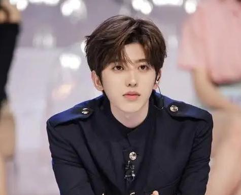 肖战|肖战受“227事件”影响至今，处境与早前蔡徐坤极为相似