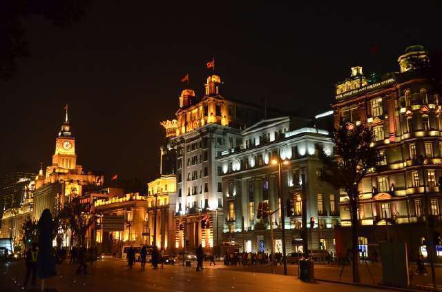 西双版纳|中国最美夜景“灯光璀璨 ”网红打卡地9座城市,你来过吗?