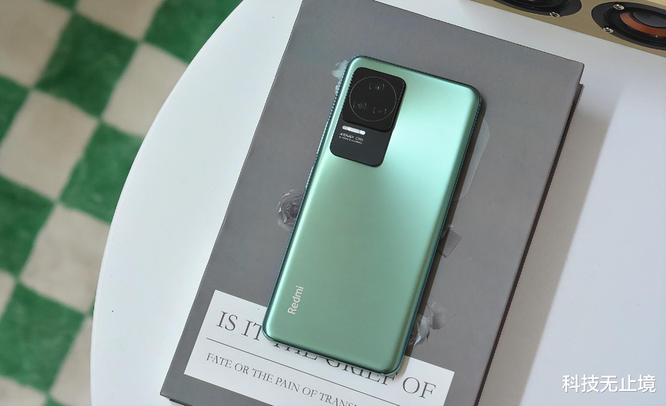 realme|5月要来了，买手机不要盲目跟风，目前这4部手机最值得买