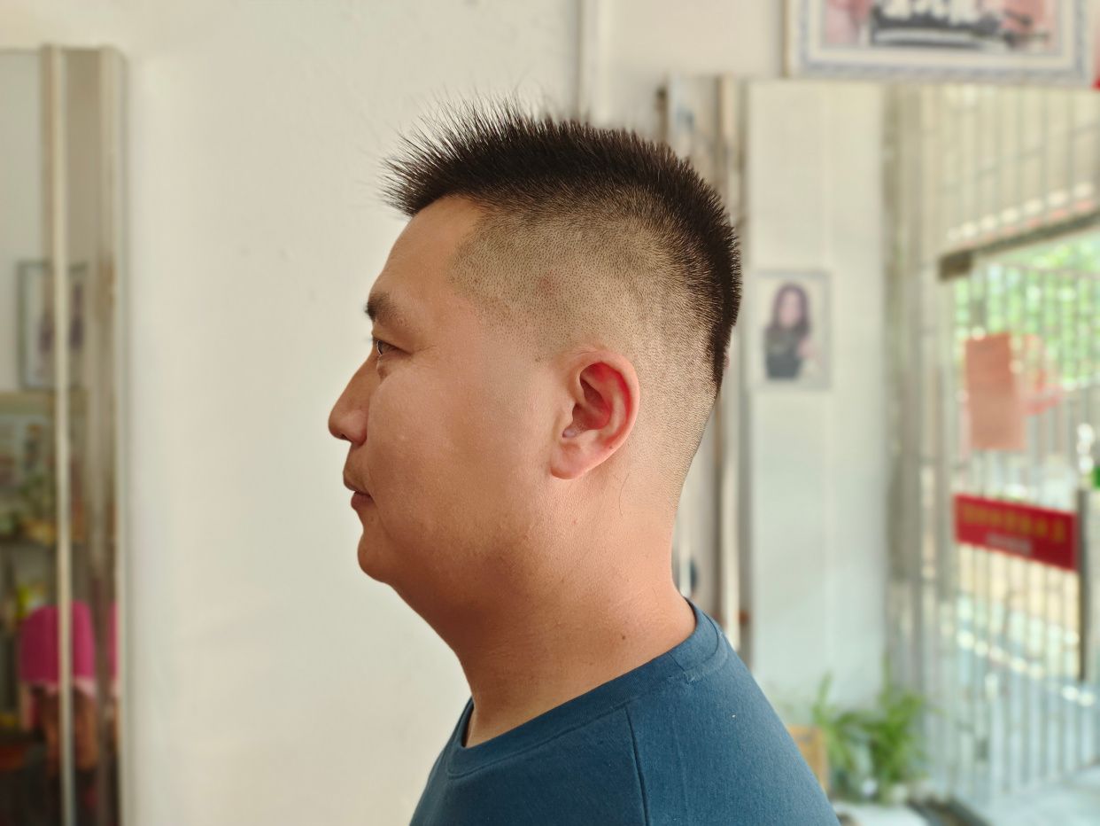 男士发型 今秋发型别乱剪，先看看这100款，又帅又时尚