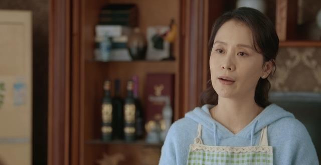 古力娜扎|《心居》原著:为业绩“出卖身体”的冯晓琴,才是真正的狠人