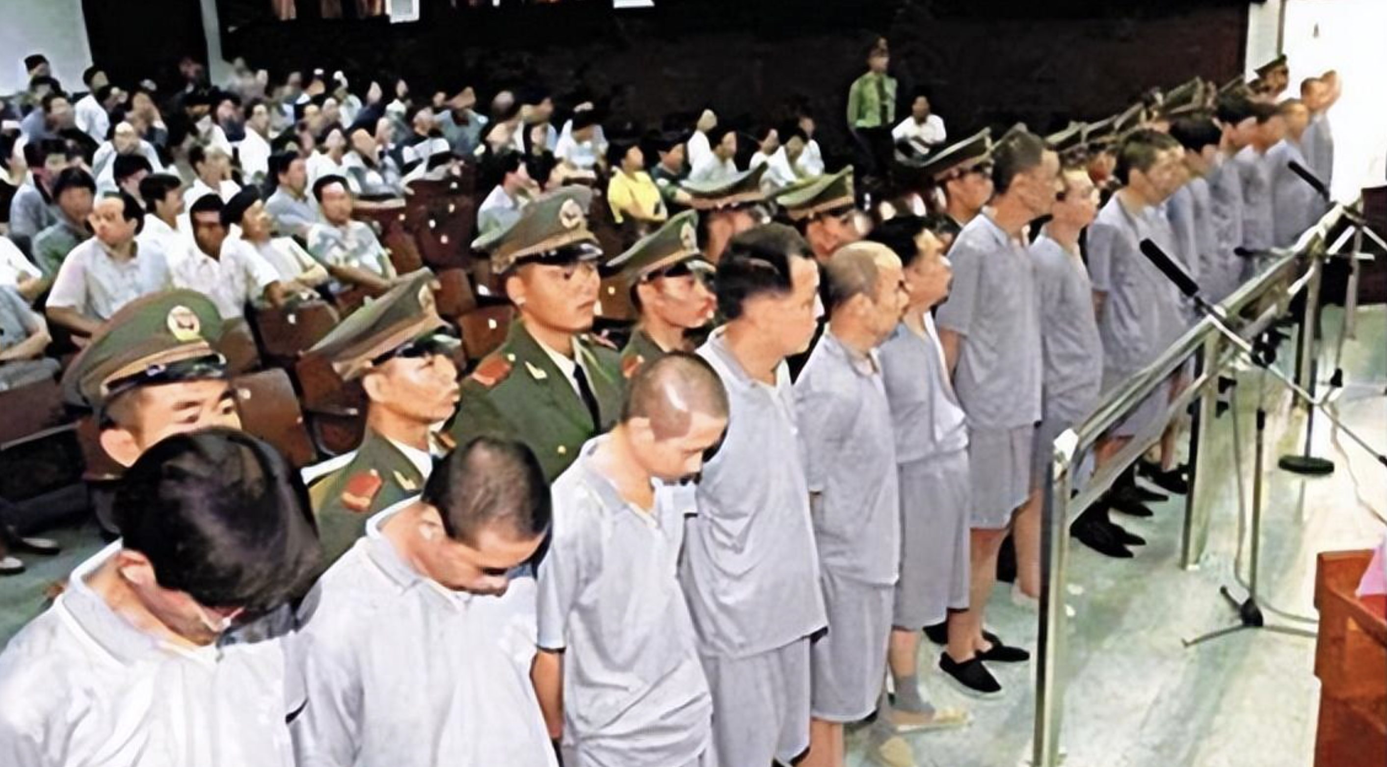 杨钰莹|分手25年后，杨钰莹与初恋赖文峰，两人的人生轨迹有何不一样？