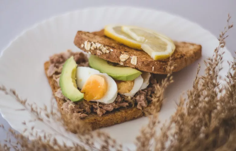 掌握7个早餐小妙招,一天能少摄入300大卡,相当于多跑半小时!