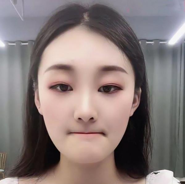 陈亚男|改变风格了?陈亚男给父母做红烧肉,评论区却变了味!