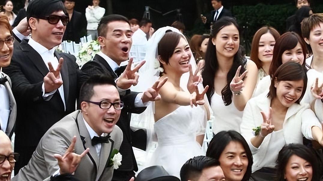 陈小春|陈小春：用尽全力找不回被3000元卖掉的弟弟