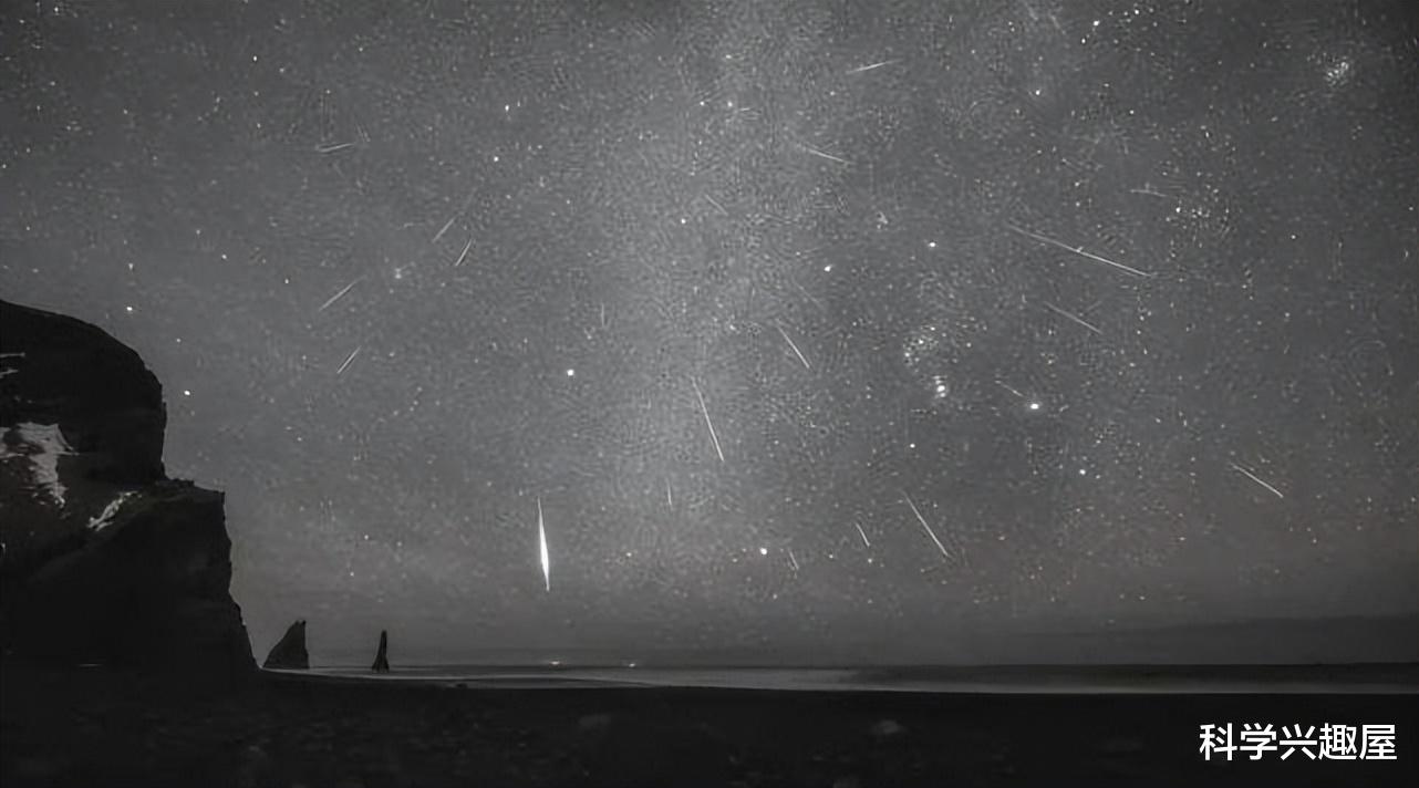 百年一遇的流星雨来袭!就在五月三十一日,究竟是如何形成的?