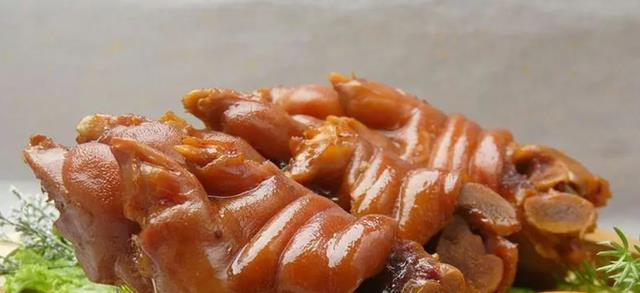 卵巢癌|高血脂人群:猪蹄、鸡蛋和牛奶,哪一个能吃?医生告诉你答案