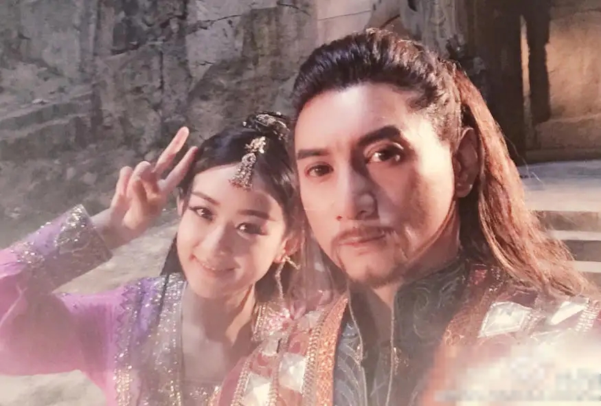 钟汉良|肖战任嘉伦罗云熙古装竞争激烈 47岁钟汉良杀出一条血路