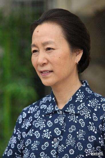 奚美娟|奚美娟和周野芒离婚28年后，一个67岁仍单身，一个再婚丁克