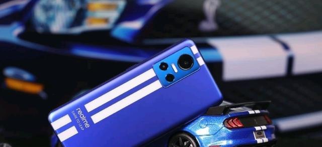 芯片|改写速度定义，潮玩电竞旗舰，天玑8100芯片让真我GTNeo3表现惊艳