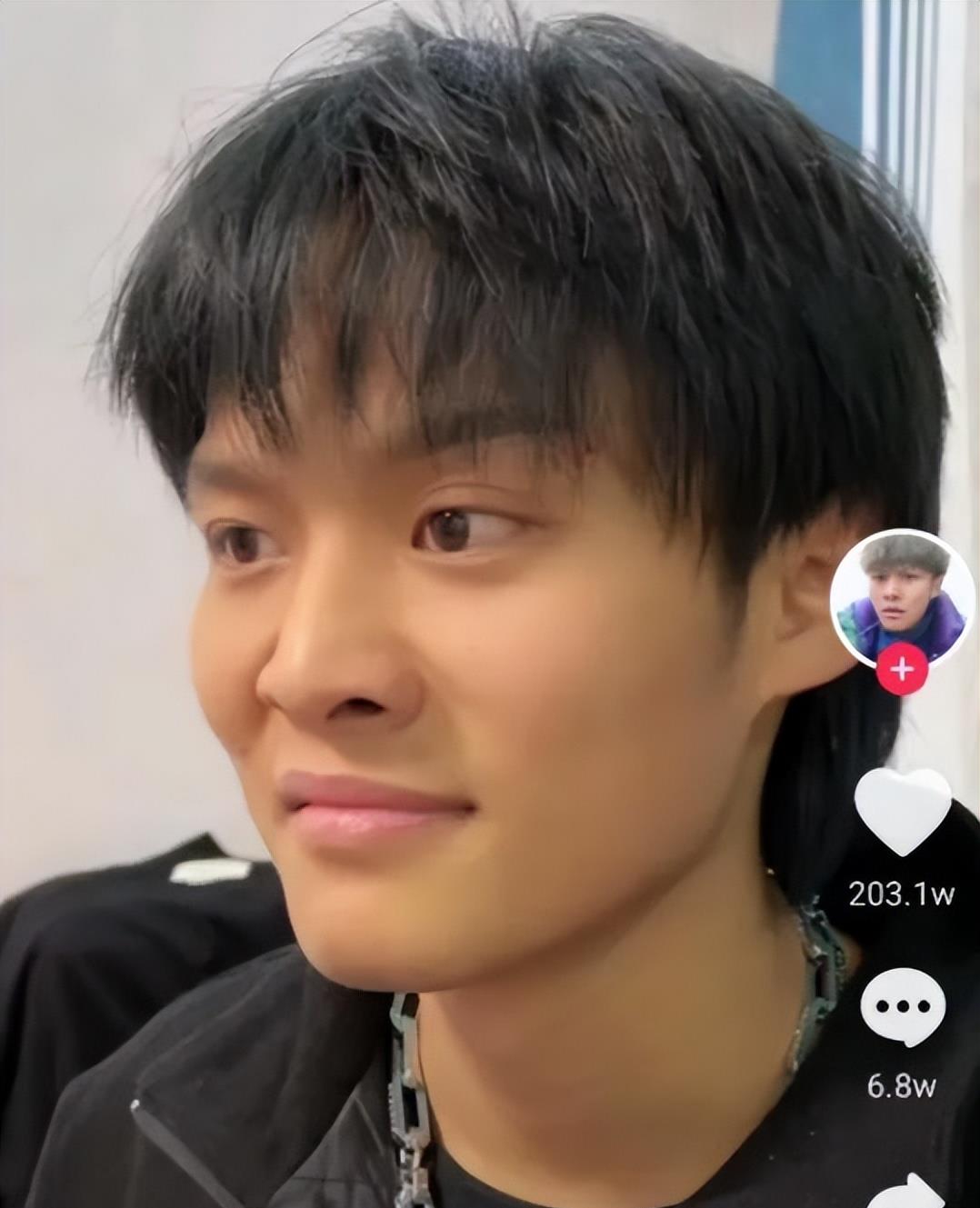 邵雨轩|网红“疯狂的小杨哥”停播12日，真实原因曝光，邵雨轩被牵扯