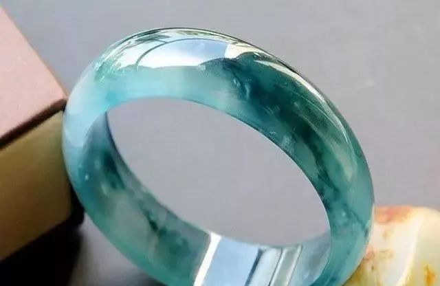 翡翠|怎么样三分钟鉴别翡翠