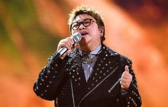 韩红|韩红的童年,被继父欺负得很惨!