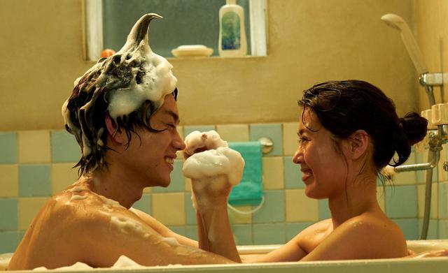 周星驰|要不是国产爱情片全军覆没,CCTV6也不会拿这部日本爱情片来正名