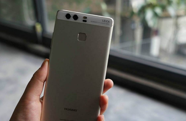 bilibili|刚把m40p卖了，感觉华为充电快掉电也快，现在用12pm充电没原来快