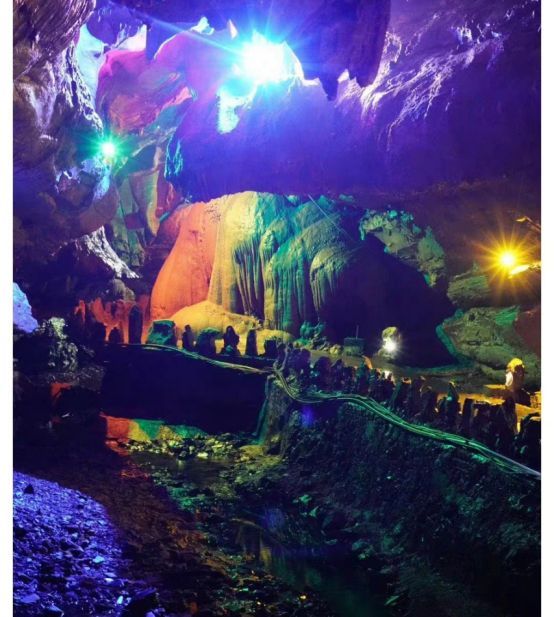 漂流|天然“冷气”万里长江超大溶洞,东海龙宫,人世间的外的“世界”