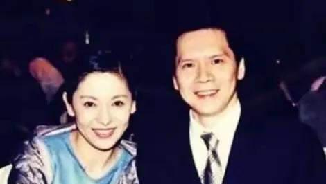 陈岚|陈岚：五次死里逃生，助向华强发达，叱咤娱乐圈，娶郭碧婷进向家