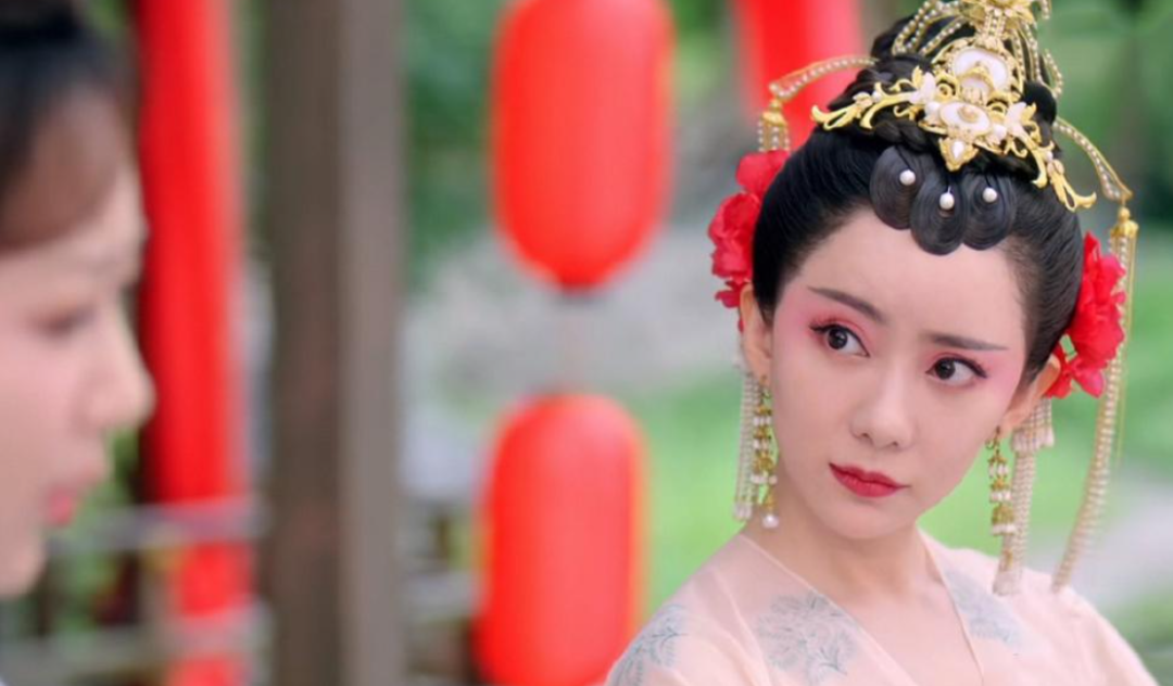 诺澜|不是公认的大美女吗，“诺澜”怎么也变脸了啊？