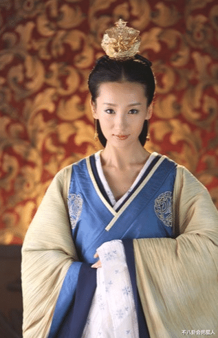 尚食|《尚食》首播！12位女星同比美，谁扛不住死亡妆造谁尴尬