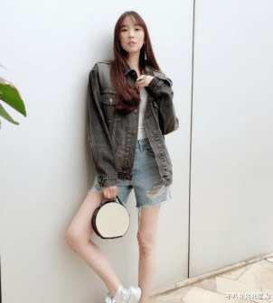 甘比|嫁入豪门是基本功，熬死老公、吞家产，这6位女星才是真“狠人”