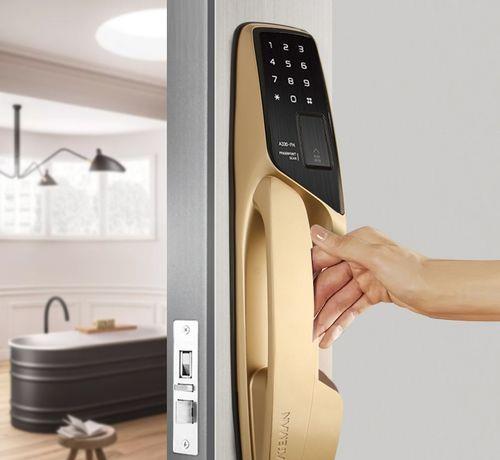 新房装修要不要安装指纹锁？会不会有隐患？客观地提些建议给大家