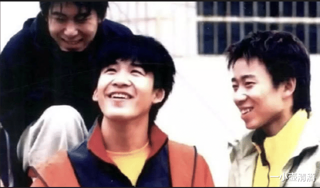 春晚|大张伟春晚“尴尬”上热搜，拒绝黄小蕾选择经纪人，他是否清醒？