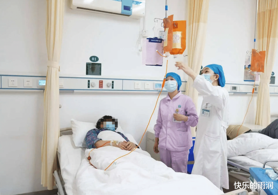 11年浙江妈妈徒手救下2岁坠楼女童,收20万奖励遭质疑:别有目的
