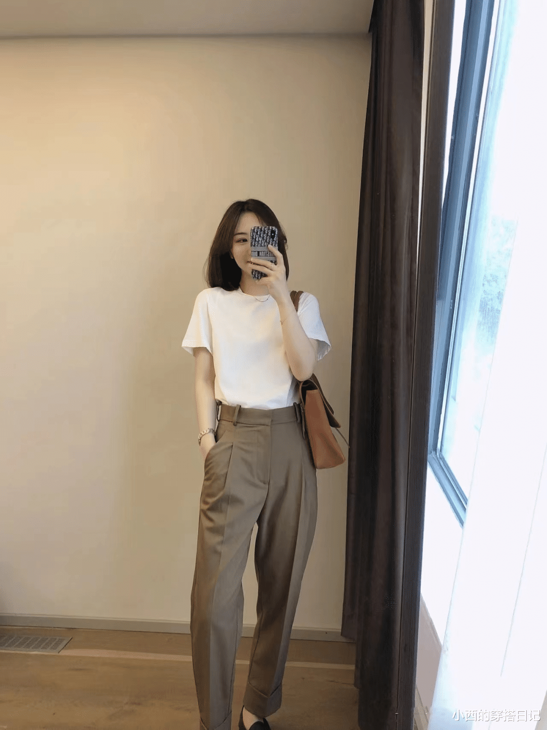 |夏日上班怎么穿?这三种穿法,高级又优雅