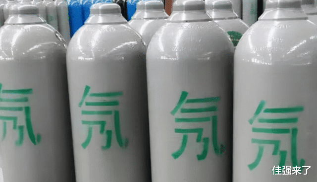 阿斯麦尔|被ASML猜对了？国产光刻机再传新消息，事关高端DUV