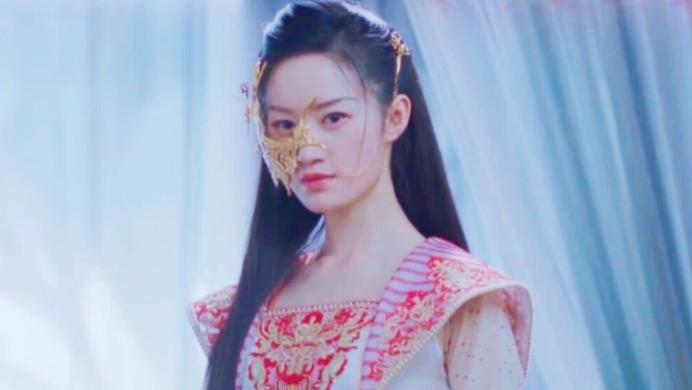 宋祖儿|笑得越疯演技越稳，《覆流年》女二号凭坏出圈，宋祖儿有队友了！