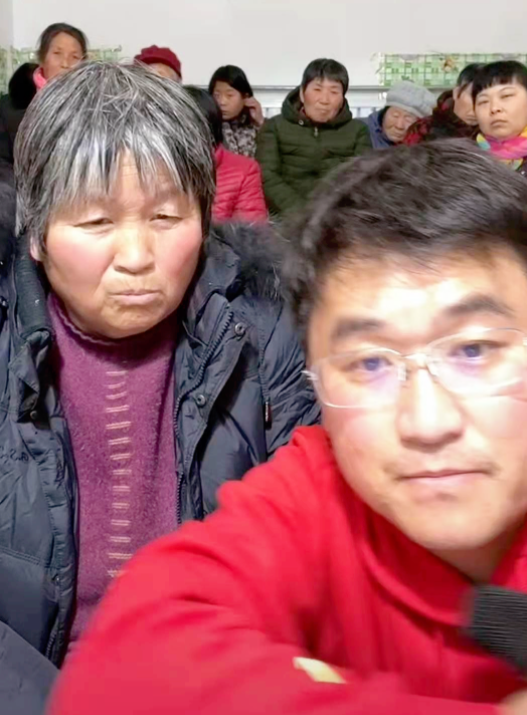 姜涛|“装傻充愣”行不通了？姜涛把自己60多岁的老母亲都豁出来了！