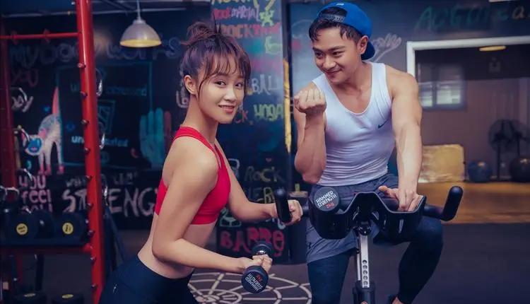 蓝盈莹|时隔3年才明白,蓝盈莹曹骏当时的状况,分手已成必然!