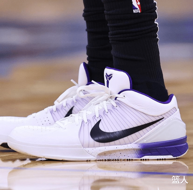 耐克|NBA球员上脚：杜兰特复出穿KD14，詹姆斯4代将复刻
