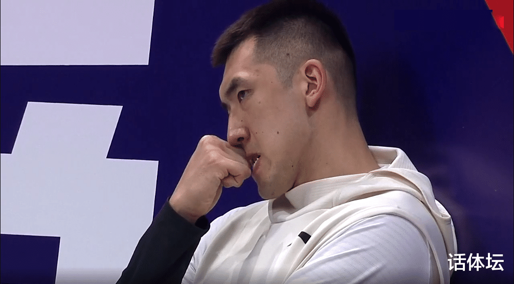 山东男篮|输得太窝囊！20分大逆转，CBA劲旅令人心寒，2大悍将罕见流泪！