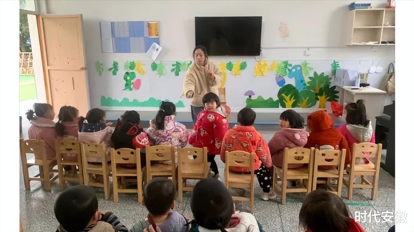 阜阳阜南:段郢乡小王幼儿园防拐骗演练活动