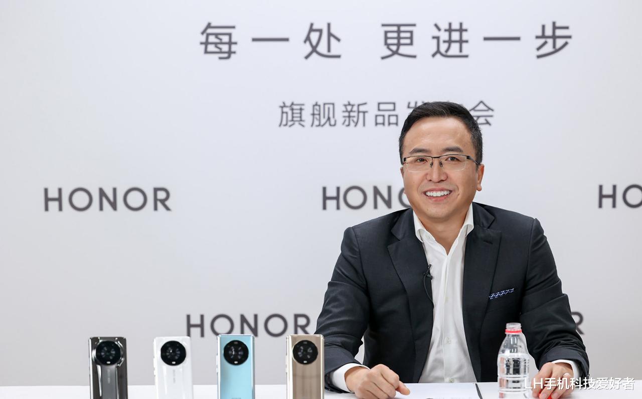 赵明谈旗舰手机的设计，却被媒体断章取义，进入海外市场不靠低价