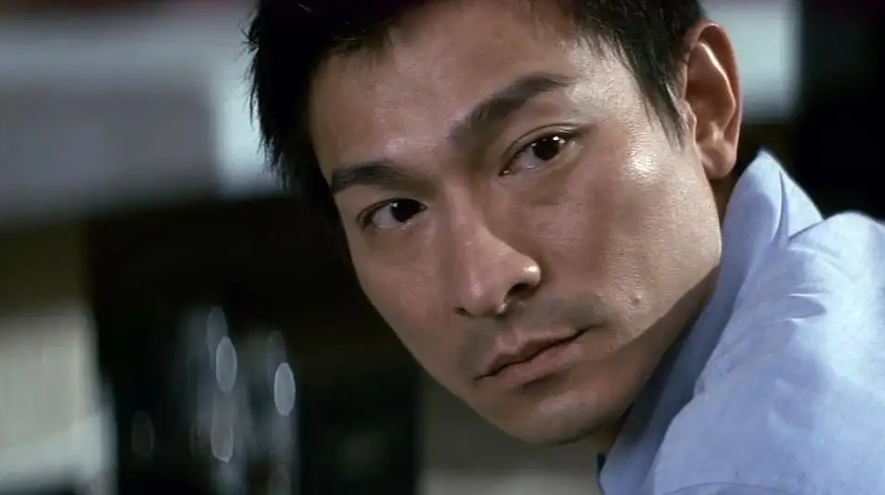 无间道|口碑和票房双赢,香港少有的高水准之作,《无间道》一部你不能错过的电影