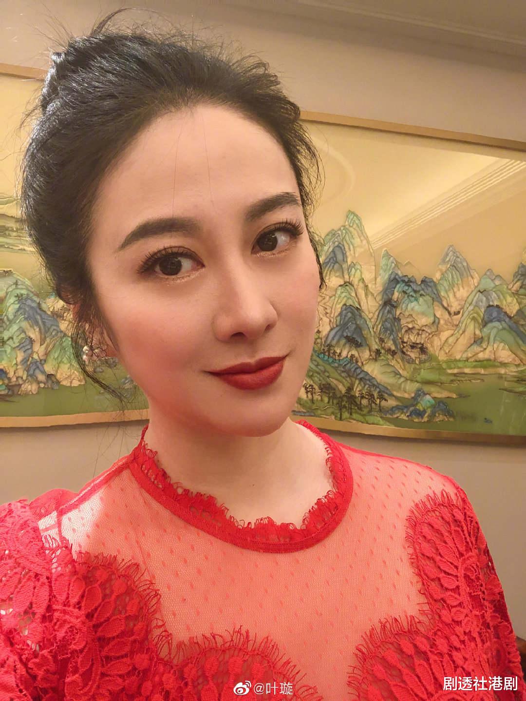 叶璇|颜值回春!42岁TVB前当红花旦晒近况变邻家少女,年初被曝秘婚