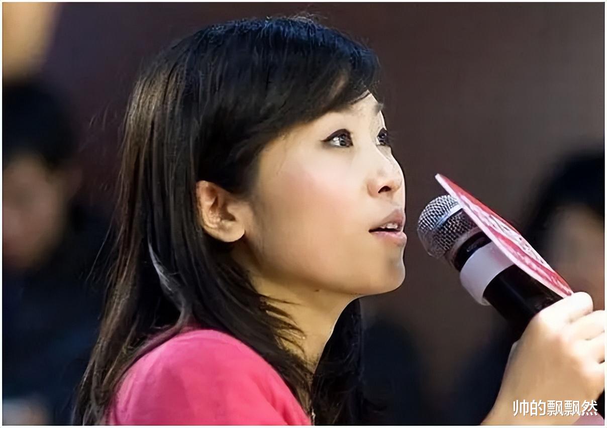 张艺谋|张艺谋：支持被家暴的女儿离婚，回来、爸养你，不能让女儿受委屈