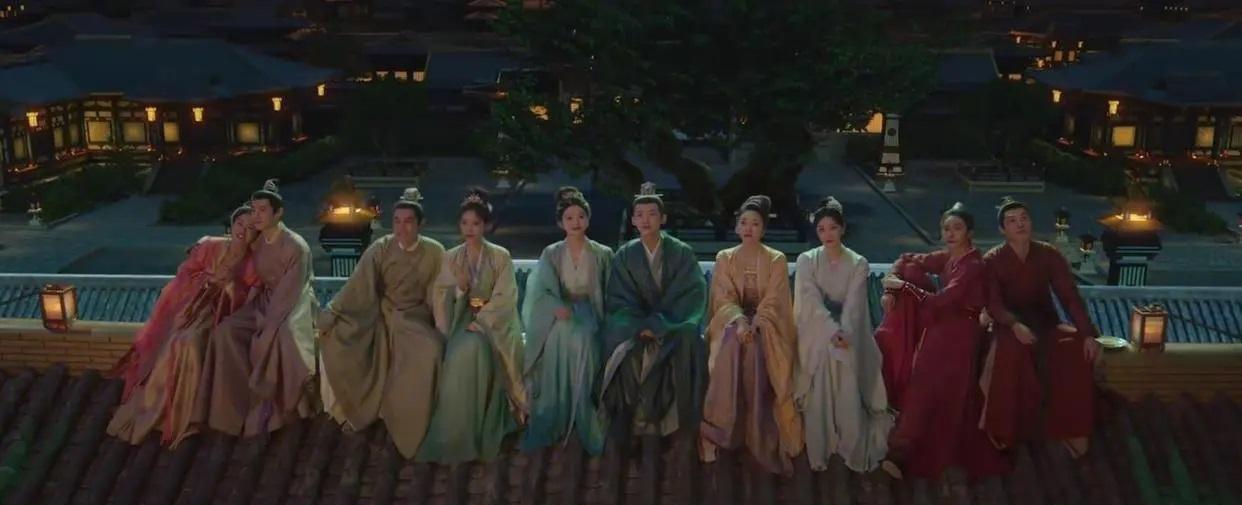 尹峥|《卿卿日常》尹峥李薇圆房,雪地拥抱被甜哭,一起回霁川超治愈