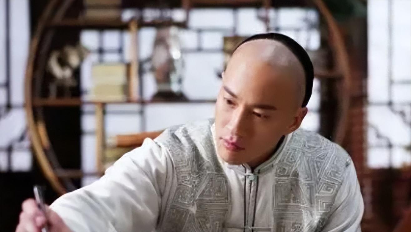 邱心志|颜值不够却偏要演男主的8位男星，一出场就被男配秒杀