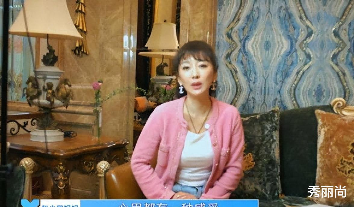 看似“平平无奇”，实则家世显赫！这12位明星的父母富得流油