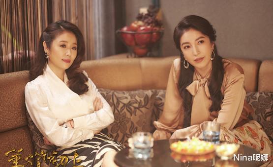 林心如|林心如包场为女庆生太隆重！穿露肩毛衣成主角，老戏骨还是少女身材