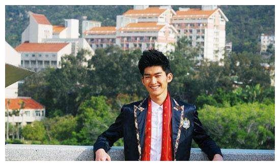 王一博|看似撕心裂肺，实则像演真人秀，这10位明星演戏，永远在出戏